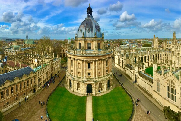 Oxford & Cambridge